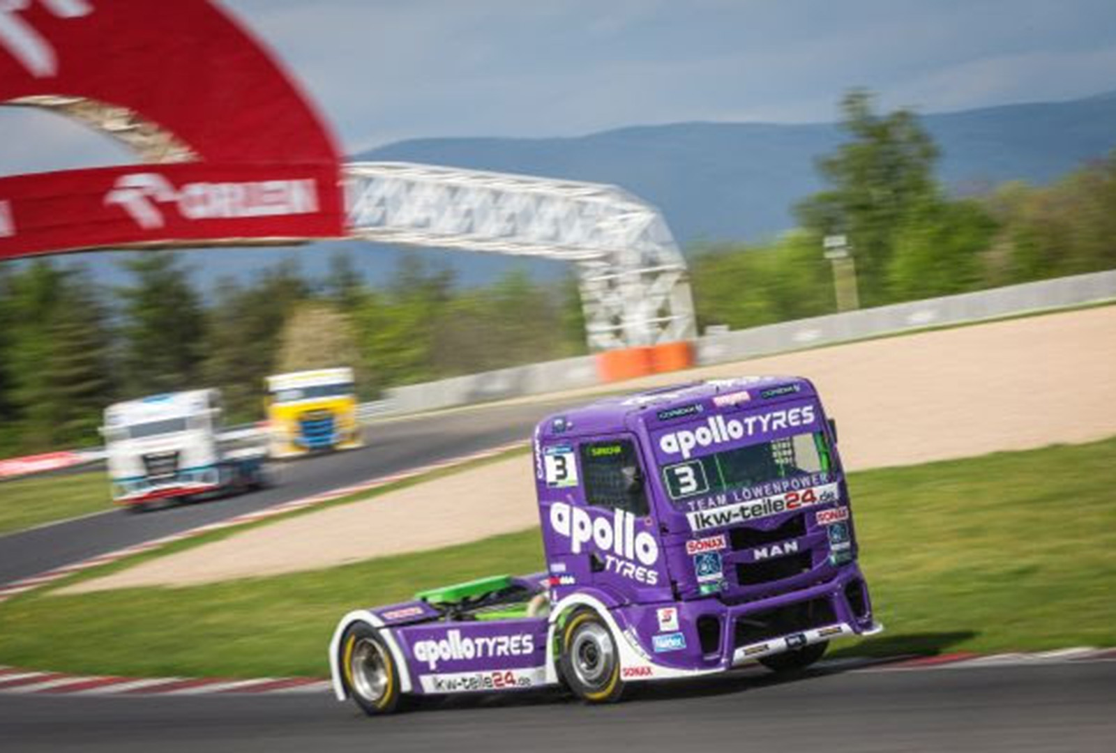 Apollo Tyres