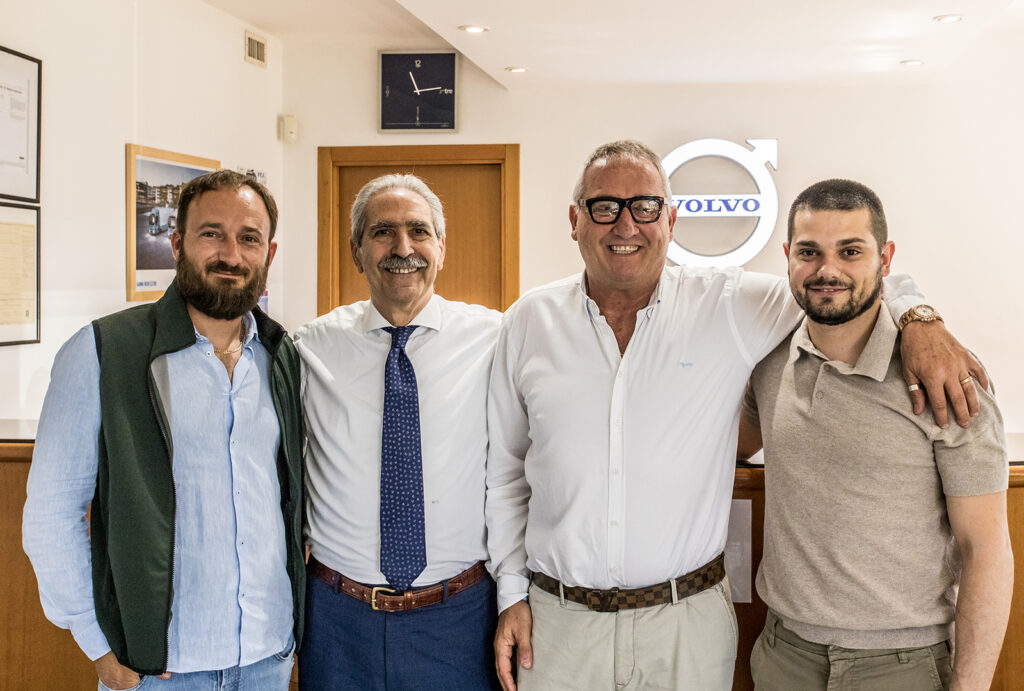 Volvo Trucks, lo storico dealer FCA ha consegnato 52 veicoli al Gruppo D'Innocenti 3