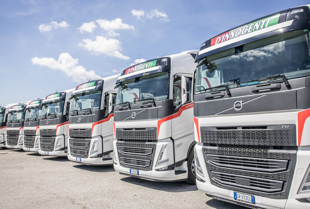 Volvo Trucks, lo storico dealer FCA ha consegnato 52 veicoli al Gruppo D'Innocenti 4