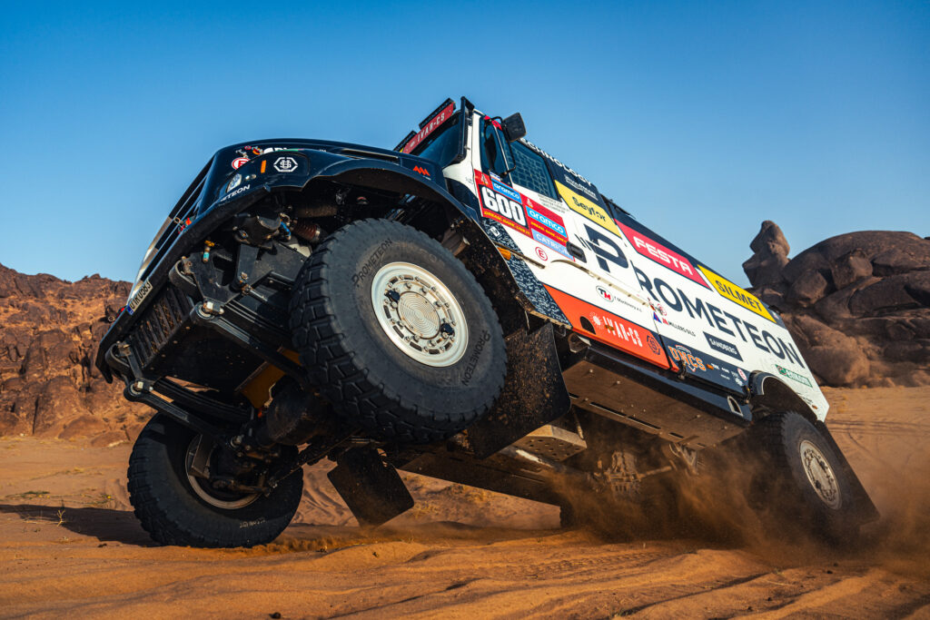Prometeon, che successo alla Dakar 2025: la serie S02 Rally a supporto del vincitore Martin Macík Jr. 3 Prometeon Tyre Group - Dakar 2025