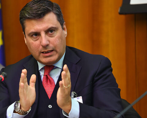 Incentivi - Paolo A. Starace