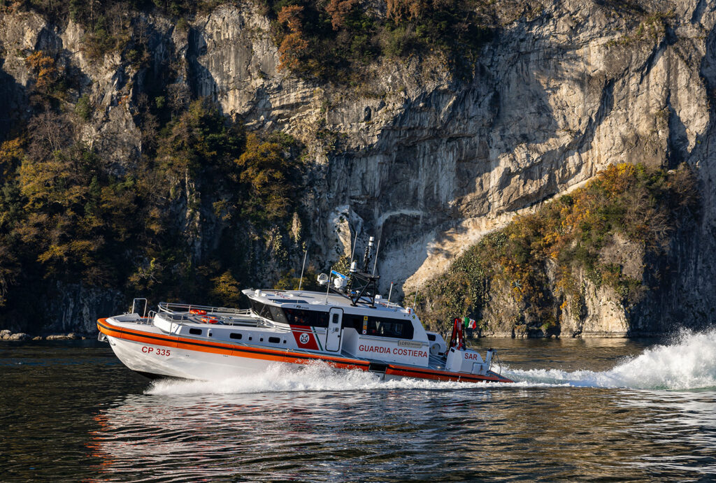 Scania al servizio della Guardia Costiera: due motori V8 equipaggeranno la Motovedetta CP 335 6 Scania - Guardia Costiera