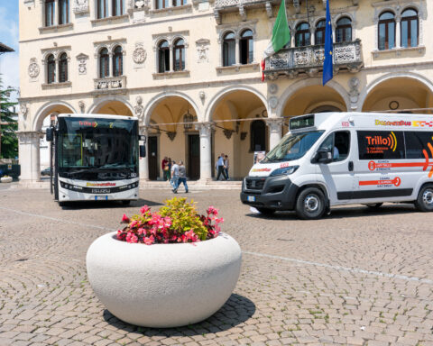 Dolomiti Bus