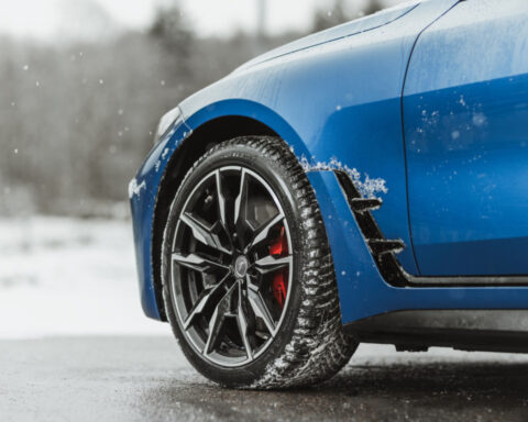 Goodyear_UltraGrip Performance 3