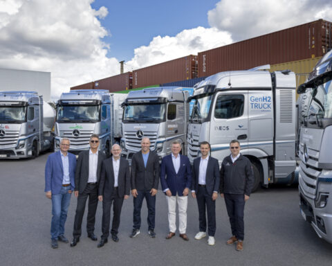 Mercedes-Benz GenH2 Truck, Daimler Truc