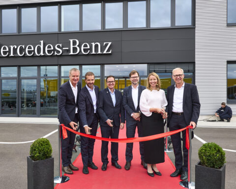 Daimler Truck apre un nuovo centro assistenza veicoli industriali ad Aschheim