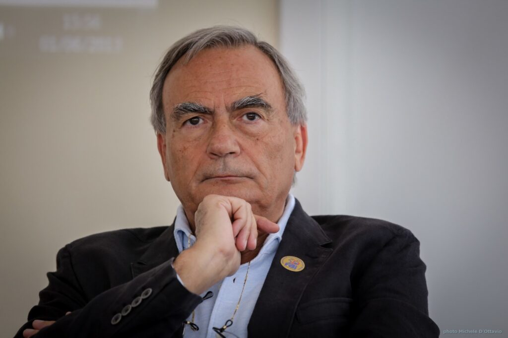 Paolo Uggè, presidente della FAI, chiede al MIT lo stop immediato al divieto di sorpasso per i tir sull’A1 e l’avvio di un confronto con il settore.