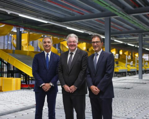 dhl-group-barcelona-hub