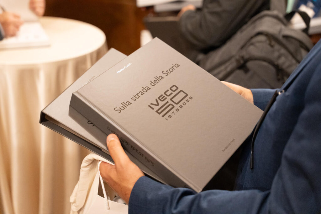 IVECO celebra 50 anni di storia industriale italiana con un volume commemorativo 2