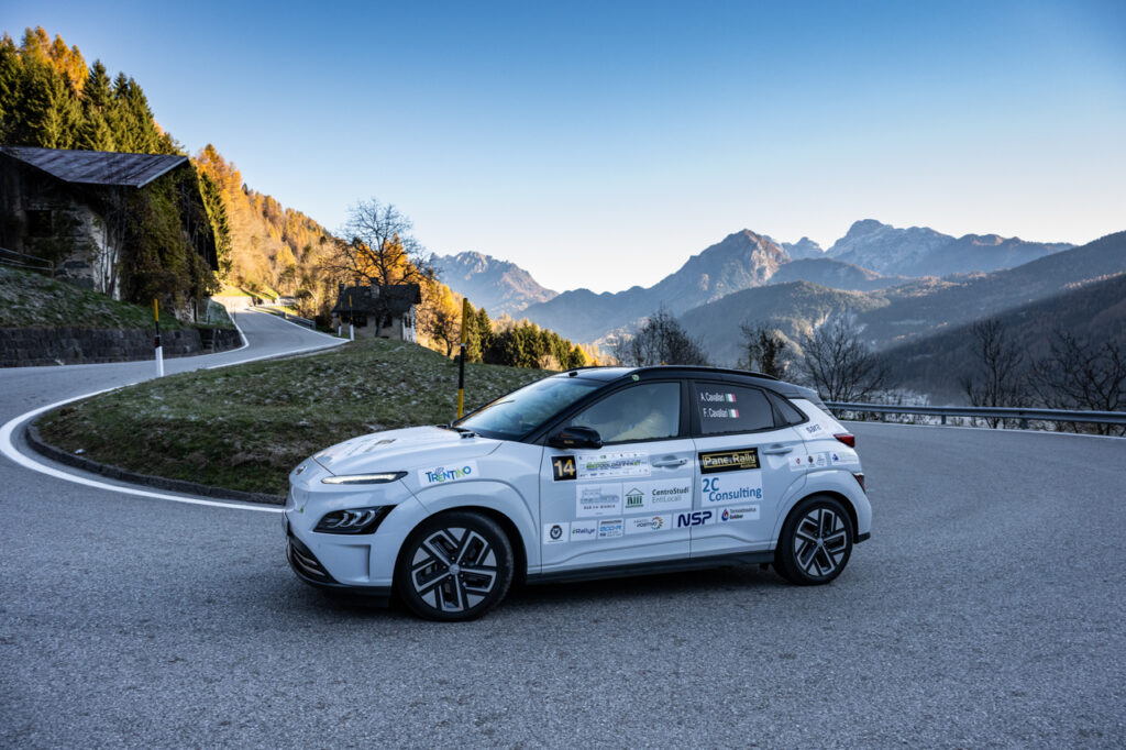 ECOdolomitesGT torna sulle Dolomiti con tre giorni di sfida per l’auto elettrica e ibrida 3