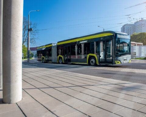 Archive 2 Il Solaris Urbino 18 electric