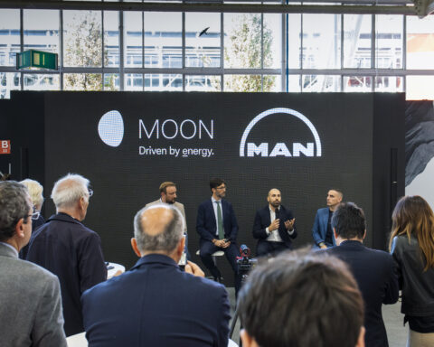 MAN Truck & Bus Italia e MOON POWER Italia