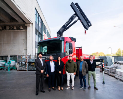 Eternoo, con Volvo e Fassi