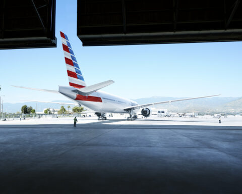 American Airlines, nuova livrea Flagship®