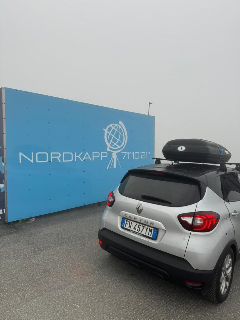 Viaggio on the road da Roma a Capo Nord con Renault Captur 2