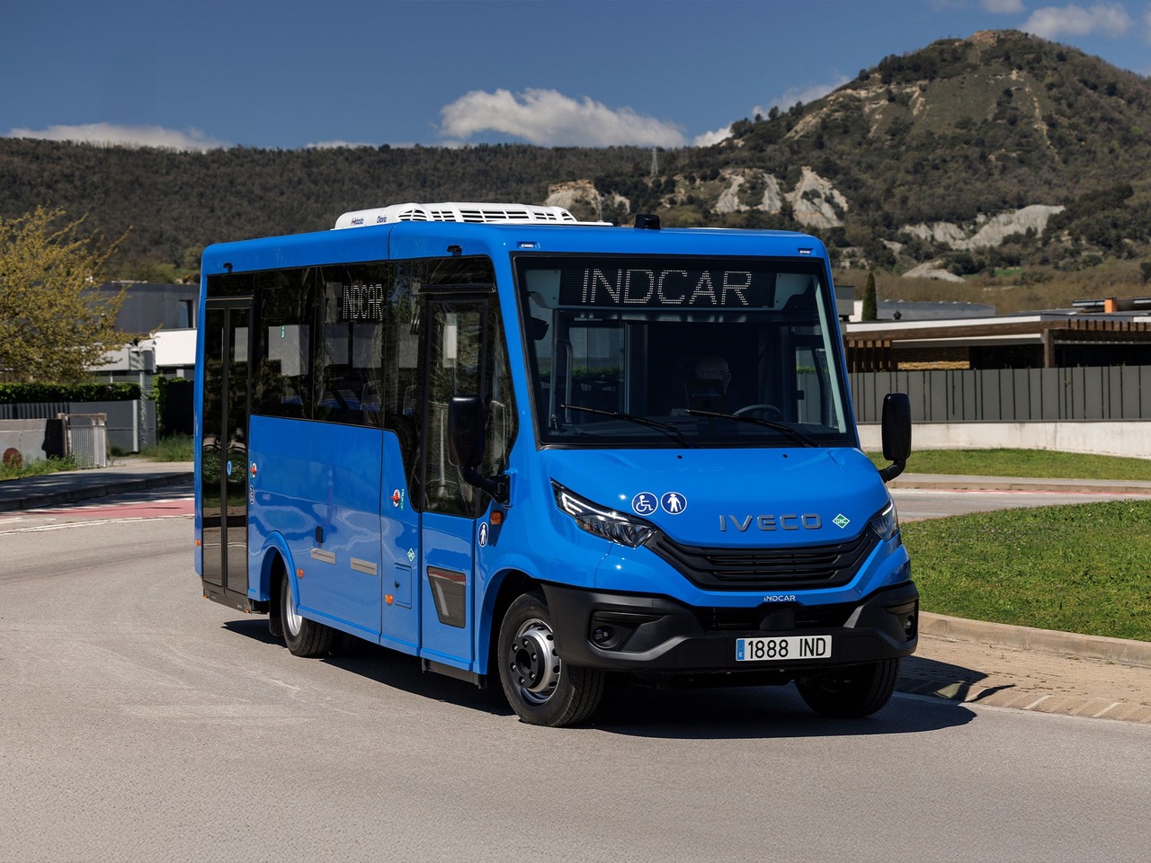 Uno degli 80 Daily 70C14 CNG forniti da IVECO BUS nell’ambito della gara Consip 2025
