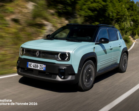 Archive 2 Renault 4 E-Tech Electric