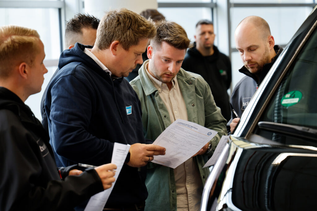 Kia entra nel Guinness con PV5: nuovo record mondiale per i furgoni elettrici 3