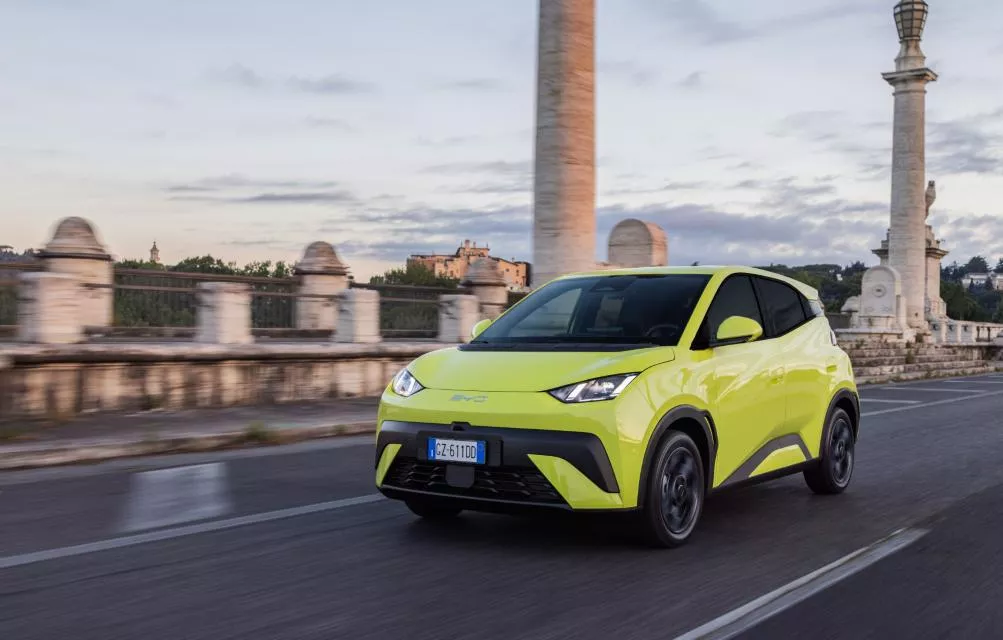 BYD inaugura un nuovo centro per la logistica ricambi auto a Fagnano