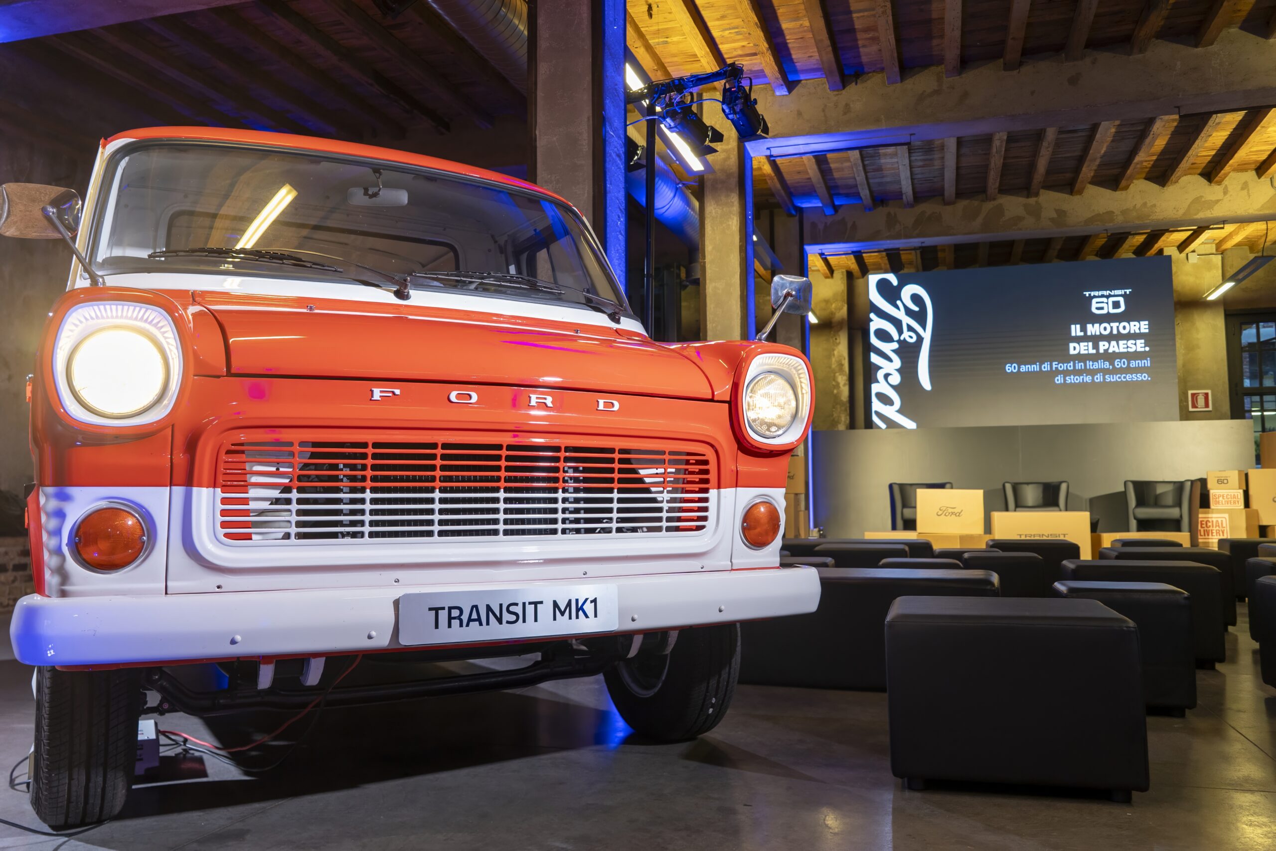 Sessant’anni di Ford Transit raccontano l’evoluzione del lavoro su strada: uno studio SDA Bocconi rivela il peso crescente dei veicoli commerciali leggeri nell’economia italiana.