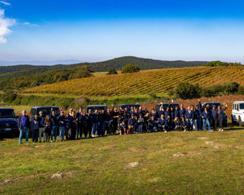 Il primo anniversario del GOT – la community ufficiale dedicata alla Classe G di Mercedes-Benz – celebra un anno di eventi, esperienze e relazioni che uniscono gli appassionati del celebre fuoristrada sotto il segno dell’autenticità e dello spirito di gruppo.