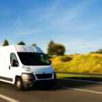 Veicoli commerciali leggeri in circolazione su strada europea: un comparto in trasformazione tra sostenibilità, innovazione tecnologica e nuove sfide normative.