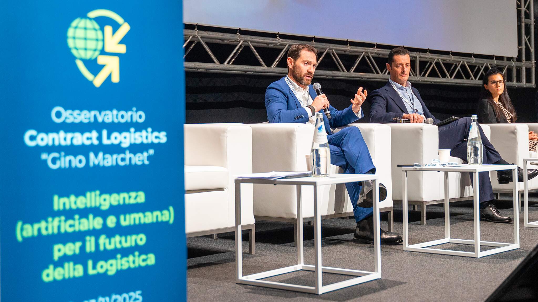 Un momento del convegno annuale dell’Osservatorio Contract Logistics “Gino Marchet”, durante l’intervento di DACHSER dedicato all’uso strategico dell’intelligenza artificiale nella logistica.