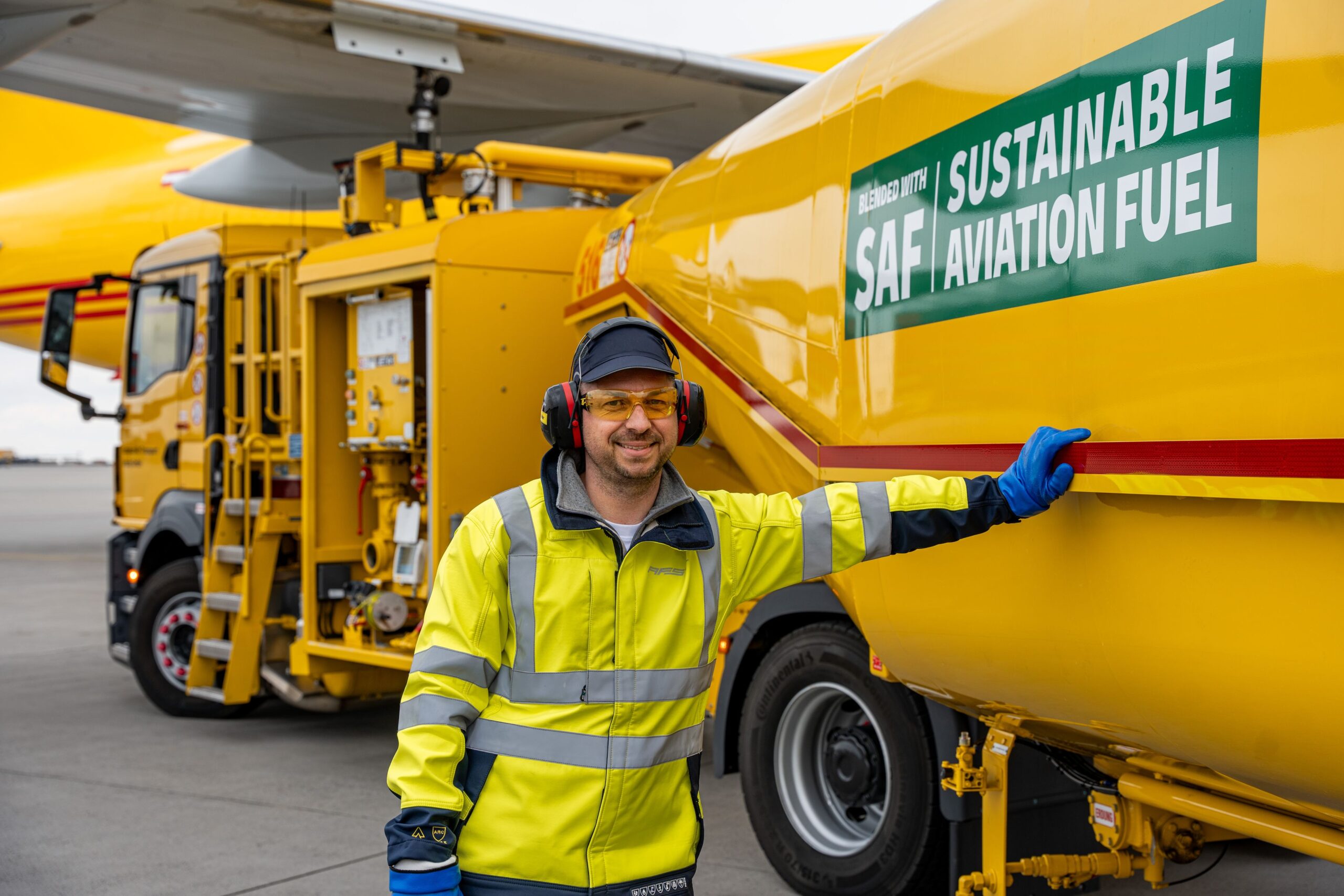 DHL Express accelera sulla sostenibilità nei trasporti aerei grazie a un nuovo accordo per l’utilizzo di carburante sostenibile prodotto da Phillips 66.