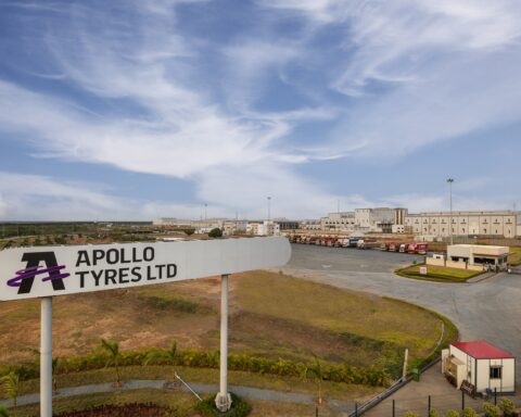 Pneumatici radiali per camion e autobus Apollo Tyres: progettati in Europa, prodotti in India, per rispondere alle esigenze delle flotte su scala continentale.