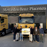 Consegna ufficiale dei nuovi camion Actros L ProCabin presso la sede Mercedes-Benz Piacenza: Fertrans rafforza la propria flotta puntando su tecnologia, comfort e logistica sostenibile.