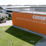 La sede centrale di Carer a Cotignola (RA), cuore tecnologico e strategico dell’azienda italiana specializzata in carrelli elevatori elettrici.