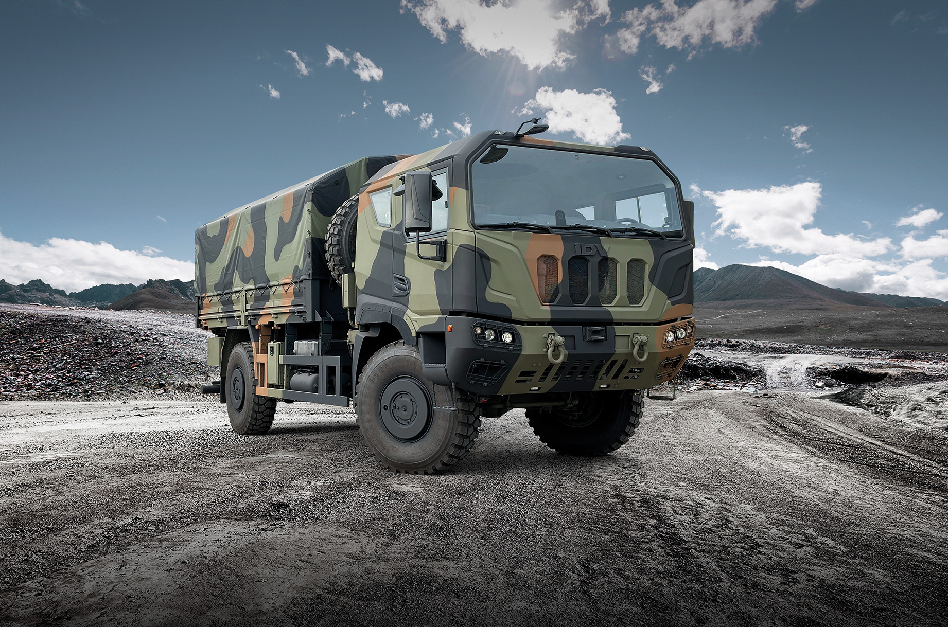 IDV-Iveco Group fornirà 658 veicoli militari aggiuntivi all’Esercito italiano, portando a 2.111 le unità totali previste dal contratto in vigore fino al 2039.