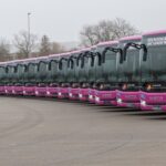 Consegna dei nuovi bus interurbani CROSSWAY Low Entry da parte di IVECO BUS a deu.mobil GmbH, destinati al servizio sostitutivo ferroviario (SEV) in Germania meridionale.