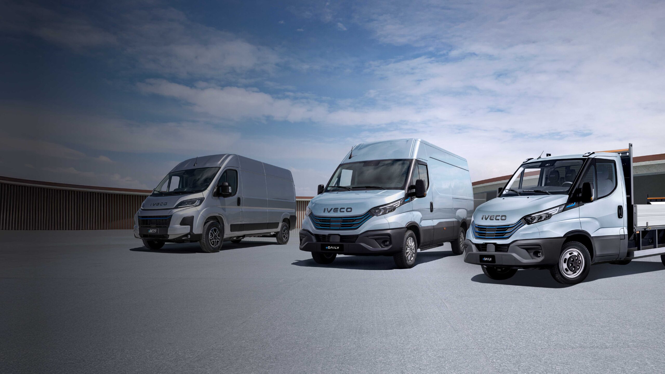 GATE Mobility amplia la sua offerta nel settore della mobilità elettrica, introducendo tre nuovi veicoli IVECO a zero emissioni pensati per il trasporto urbano e a lungo raggio.