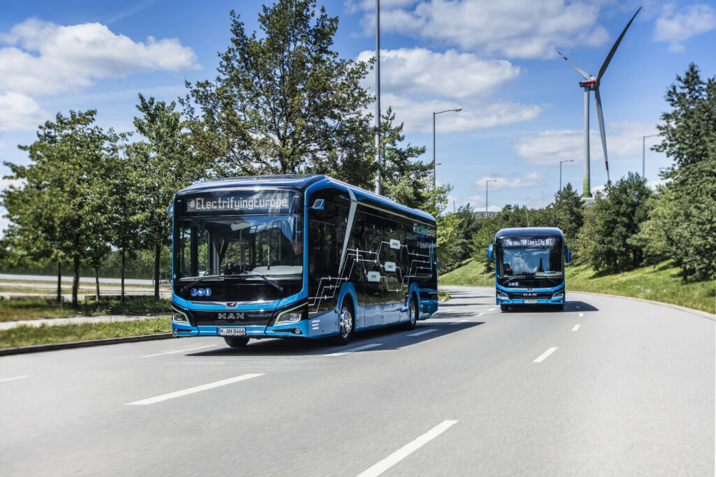 MAN Truck & Bus: maxi contratto con Deutsche Bahn per 3.000 autobus elettrici 6