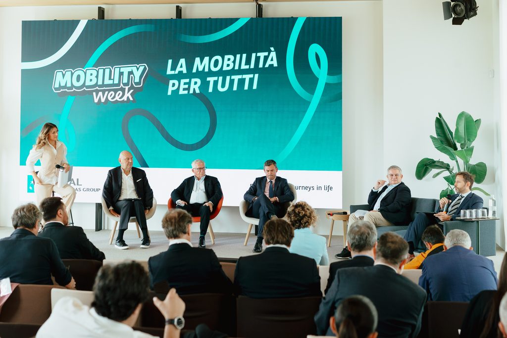 Mobilità casa-lavoro, Arval: l’auto resta centrale ma cresce la multimodalità 2