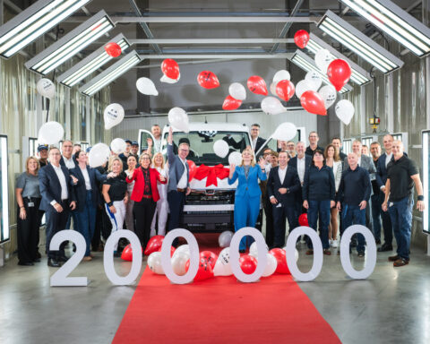 Il MAN TGE raggiunge quota 200mila unità prodotte nello stabilimento di Września, in Polonia: il traguardo arriva a dieci anni dalla presentazione del modello e dopo una forte accelerazione dei volumi negli ultimi tre anni.