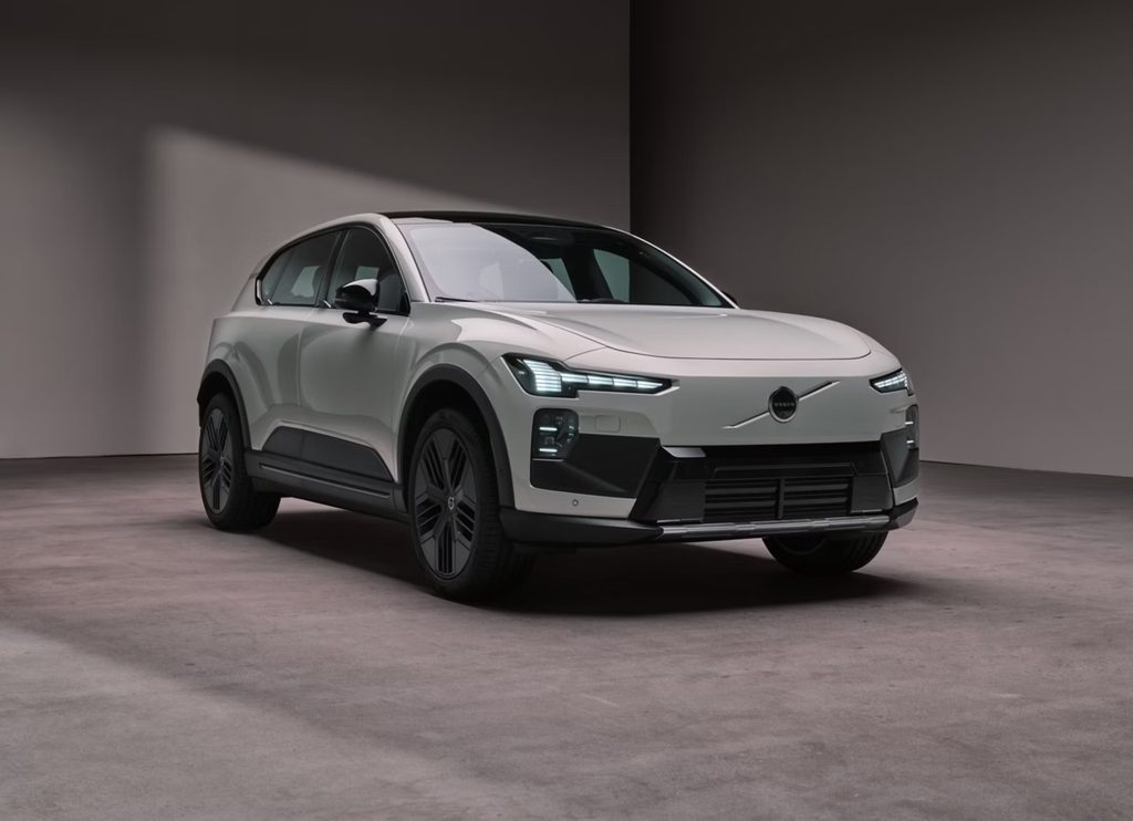 Volvo a Ecomondo 2026: elettrificazione tra camion, macchine da cantiere e auto 5