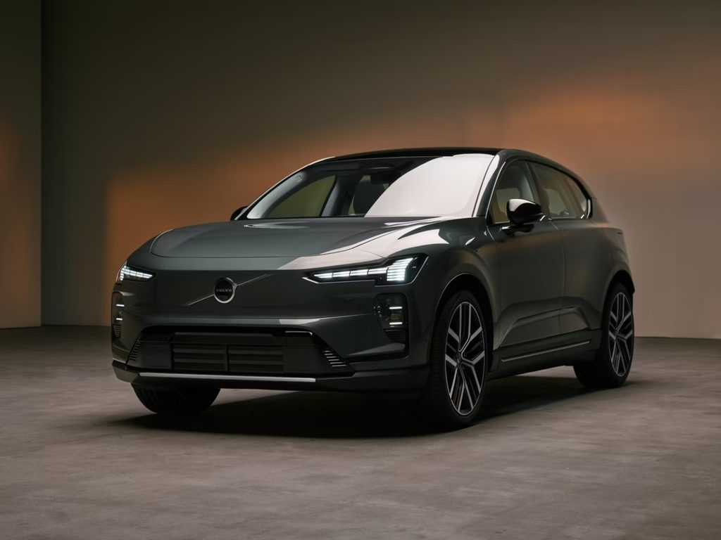 Volvo a Ecomondo 2026: elettrificazione tra camion, macchine da cantiere e auto 6