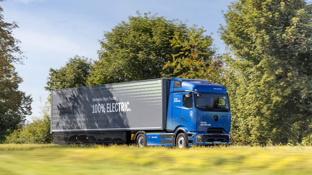 Camion elettrici, Daimler Truck: per oltre il 40% dei gestori di flotte sono più convenienti del diesel 3