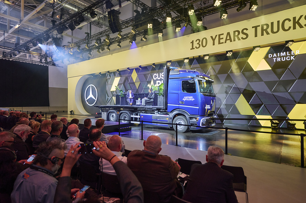 Camion elettrici, Daimler Truck: per oltre il 40% dei gestori di flotte sono più convenienti del diesel 5