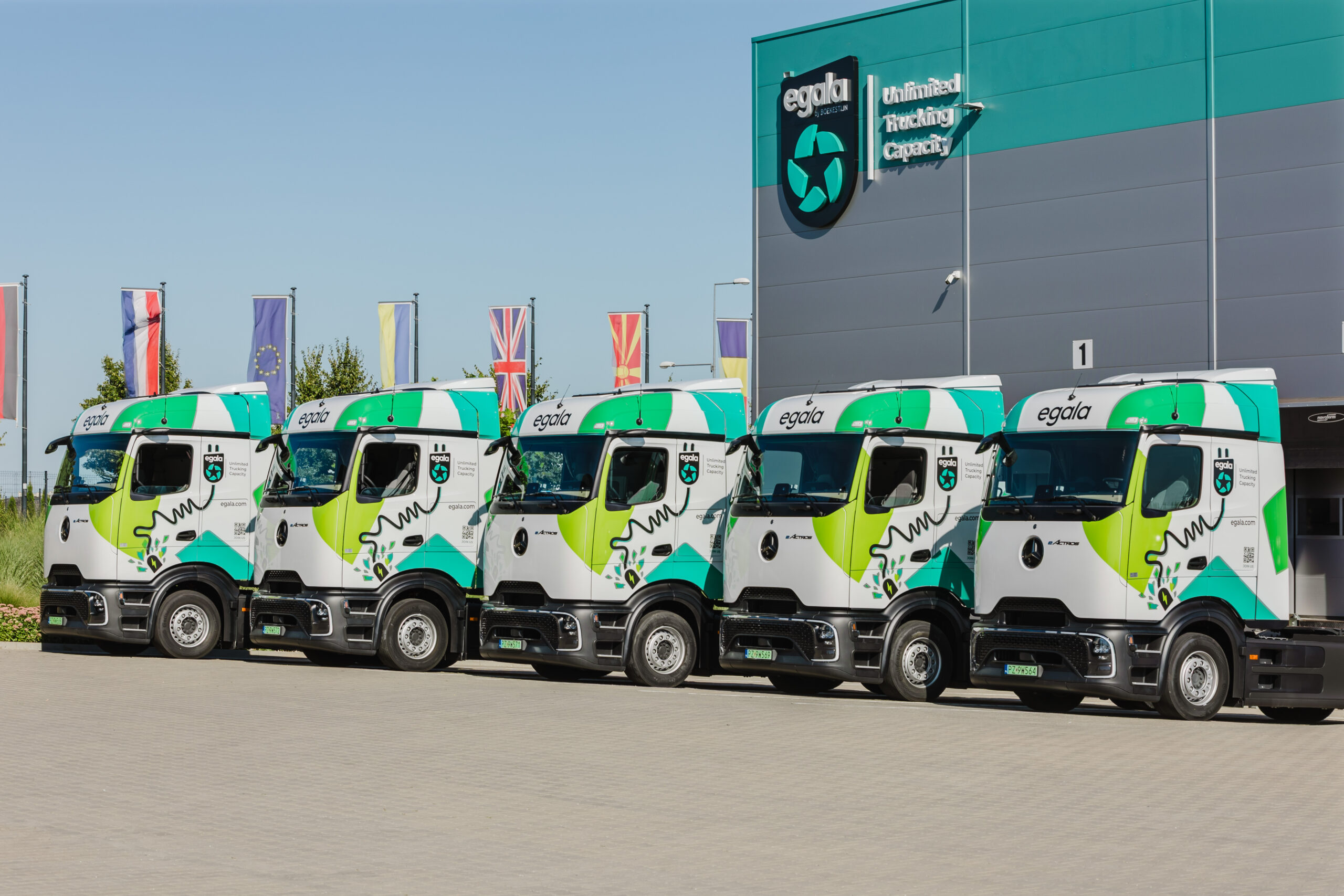 Egala amplia la flotta europea con 175 camion Mercedes-Benz Trucks, tra cui 20 eActros 600 elettrici a batteria.