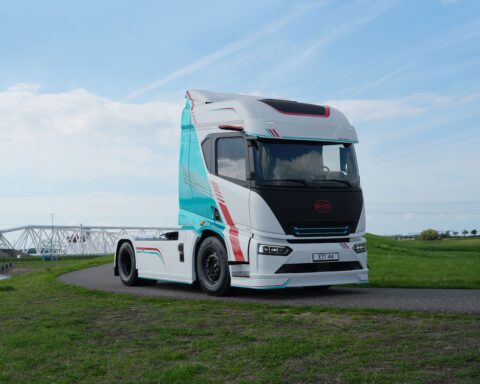 Il BYD T35 è il nuovo camion elettrico per la distribuzione urbana, con autonomia fino a 330 chilometri.